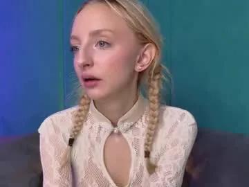 mayasnoww on Chaturbate