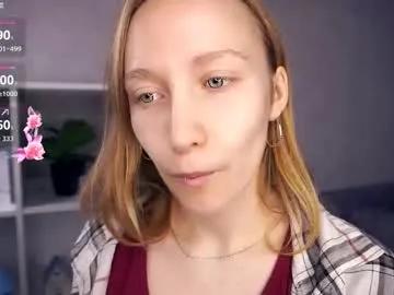 mckenziedyen on Chaturbate