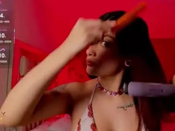 melanny_luv on Chaturbate