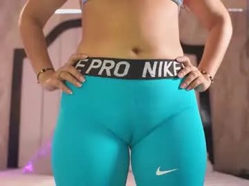 Freechat mia_coliin on Chaturbate