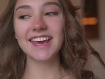 Freechat mia_dynasty on Chaturbate