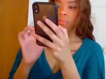 miamuffin8 on Chaturbate 