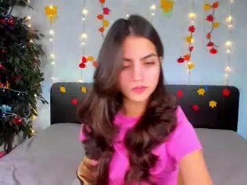 Freechat milana_crystal_ on Chaturbate