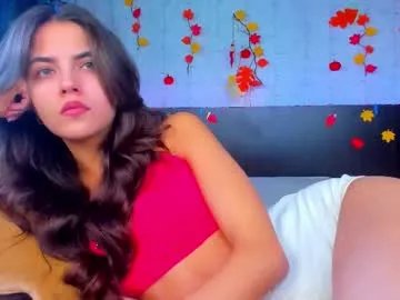 Freechat milana_crystal_ on Chaturbate