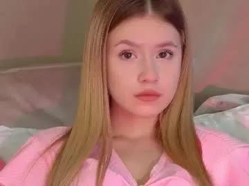 milanabalmain on Chaturbate