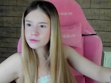 milanabalmain on Chaturbate