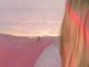 milanabalmain on Chaturbate