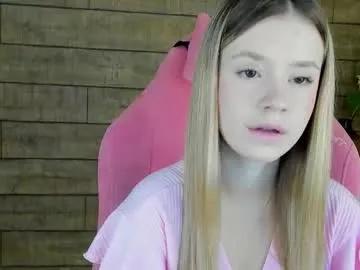 milanabalmain on Chaturbate