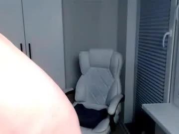 Try Chaturbate's Milfscarlette milfscarlette from Chaturbate