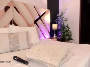 missthailand_ on Chaturbate