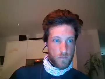 Freechat moms_little_monster on Chaturbate