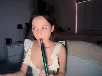 Freechat monnymoonn on Chaturbate