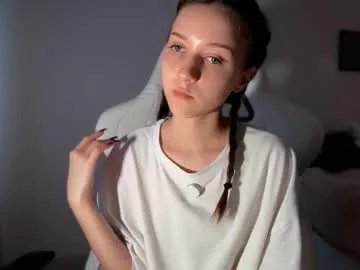 Freechat monnymoonn on Chaturbate
