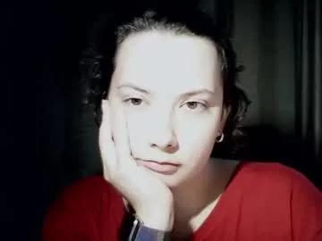 moodiemira on Chaturbate 