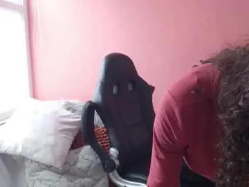 Freechat mora_haze on Chaturbate