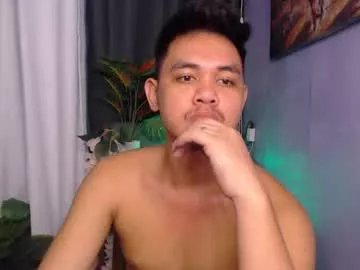 mr_olivercummerx on Chaturbate