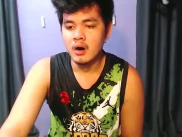 mr_olivercummerx on Chaturbate