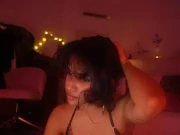 Freechat mriea_ on Chaturbate