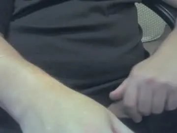 muzicdaddy4200 on Chaturbate