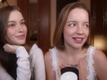 Checkout My_mia_, they want to masturbate for you my_mia_ from Chaturbate