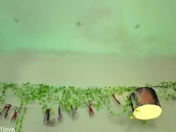 Join 19 years old naomigirl33 from Chaturbate naomigirl33 from Chaturbate