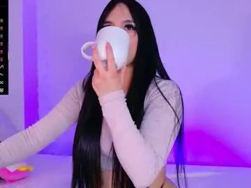 naughtybunnyy_1 on Chaturbate