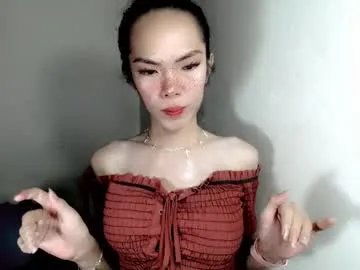 naughtypetiteangel on Chaturbate