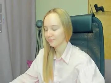 Freechat nicolavanderbie on Chaturbate