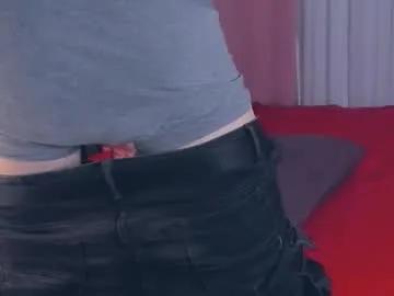 nigelstrikers from Chaturbate