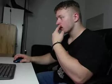 Freechat nikki_hard on Chaturbate