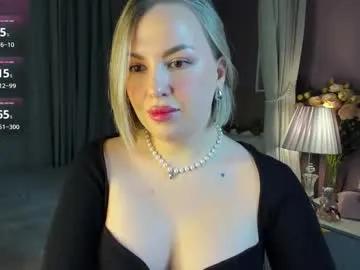 nikki_kai on Chaturbate