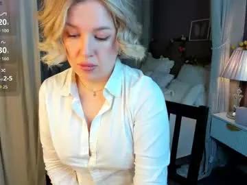 nikki_kai on Chaturbate