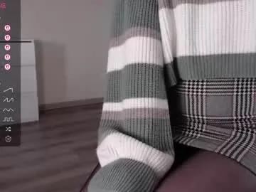 Freechat noelleneptune on Chaturbate