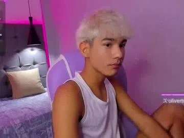 Freechat olivertwinky_ on Chaturbate