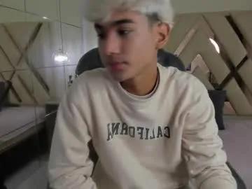 Freechat olivertwinky_ on Chaturbate