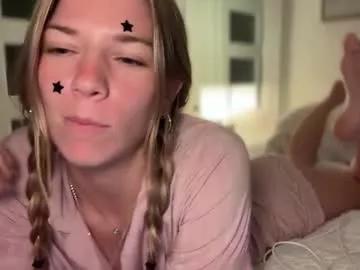 Private oliviahansleyy on Chaturbate