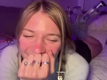 Private oliviahansleyy on Chaturbate