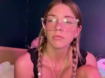 Private oliviahansleyy on Chaturbate