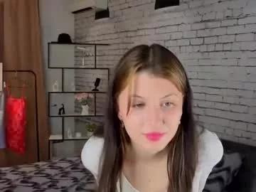 philomenagroomes on Chaturbate 