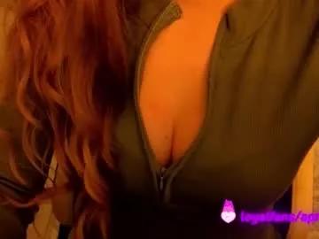 Freechat poppybloopy on Chaturbate