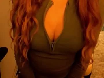 Freechat poppybloopy on Chaturbate