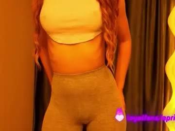 Freechat poppybloopy on Chaturbate