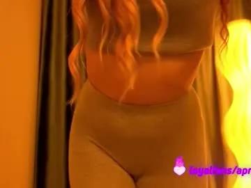 Freechat poppybloopy on Chaturbate