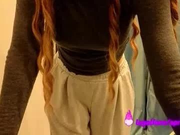 Freechat poppybloopy on Chaturbate