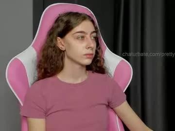 Freechat prettysomething on Chaturbate