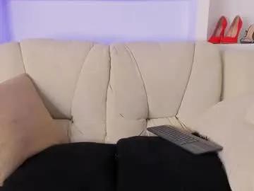 radiant_naomi on Chaturbate