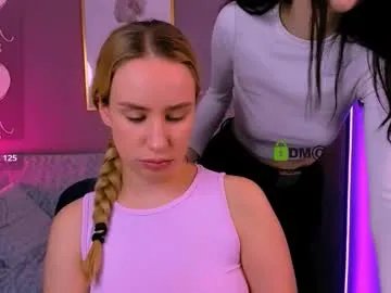 Freechat riley_sanders on Chaturbate