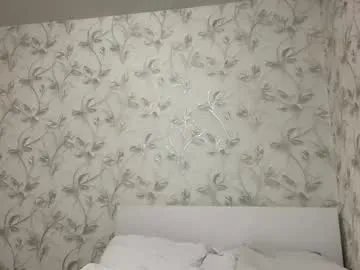 Freechat robynsentinella on Chaturbate