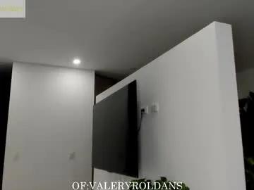 Hot Roldansvalery wants you to fuck her body now roldansvalery from Chaturbate