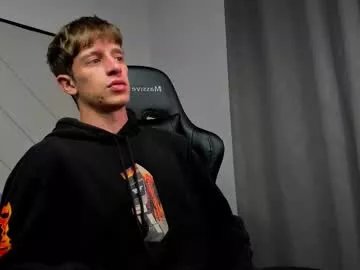 Freechat romeo_ricci1 on Chaturbate